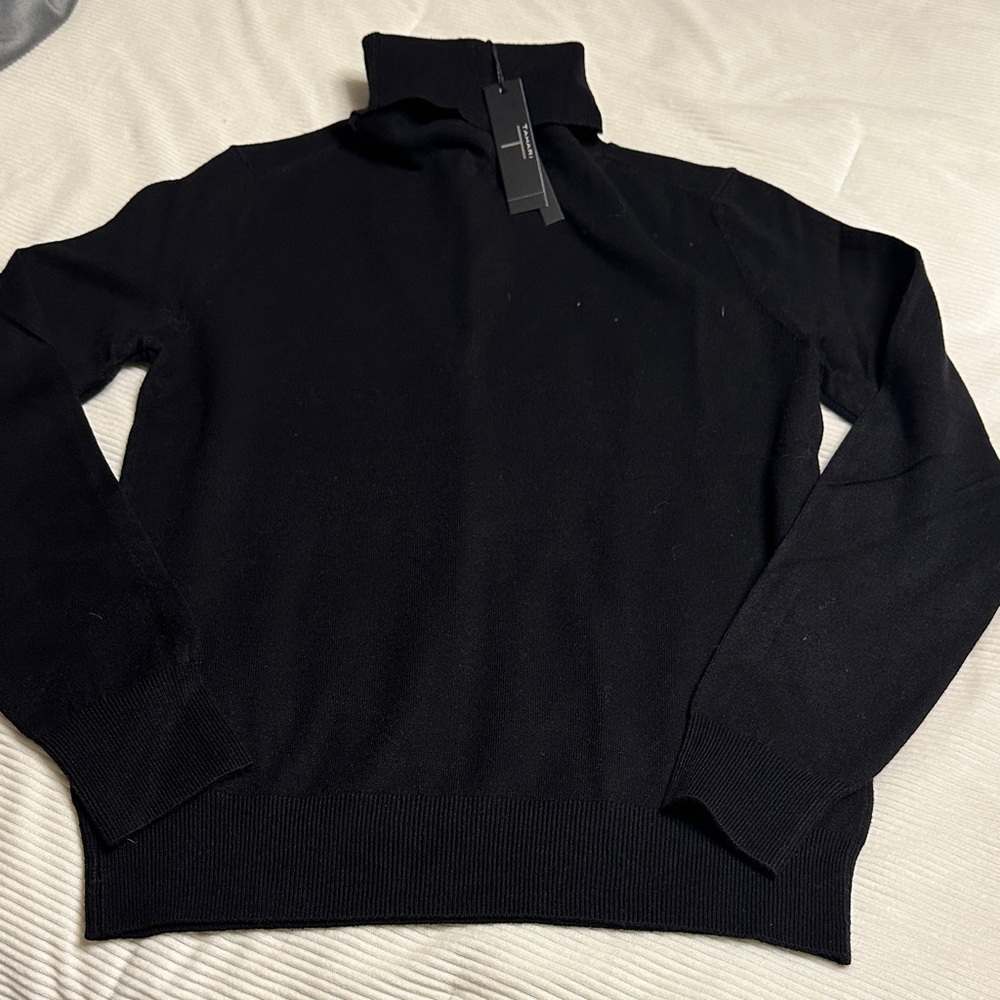 Tahari Men's Classic Black Turtleneck Sweater